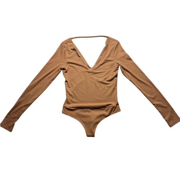 AFRM Nordstrom Camel Brown Ribbed Knit Long Sleeve Deep V-Neck Bodysuit S - Picture 1 of 4